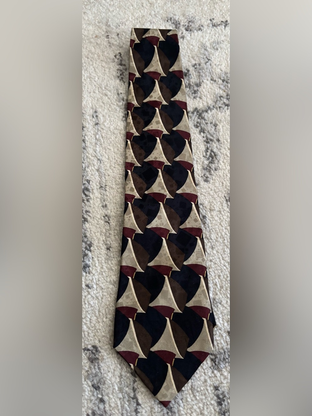 Men's Vintage  Zigguart Mulberry Patterned Silk Tie Navy & Burgundy Beige